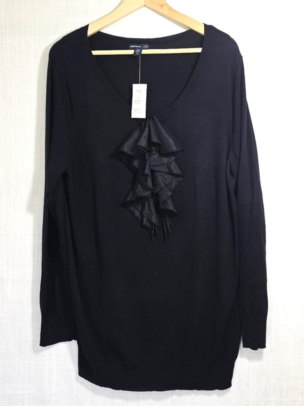 NWT Gap Maternity Black Silk Blend Ruffle Sweater XL